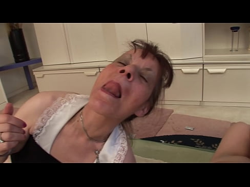 ❤️ Bi amona eta aitona batek hirukotea dute Etxeko pornoa %eu.sexuria-net.ruan ﹏