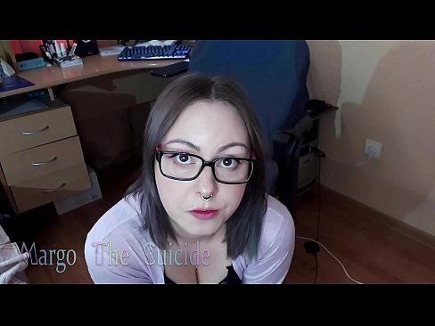 ❤️ Neska sexy betaurrekoekin dildoa zurrupatzen du kameraren aurrean Etxeko pornoa %eu.sexuria-net.ruan ﹏