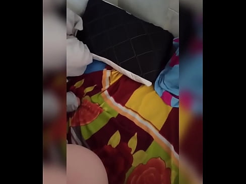 ❤️ Nire gelakidea etxean bakarrik geratzen da, bere senarra oporretara joaten delako eta nik izorratzeko eta ipurdia esnez betetzeko aprobetxatzen dut Etxeko pornoa %eu.sexuria-net.ruan ﹏